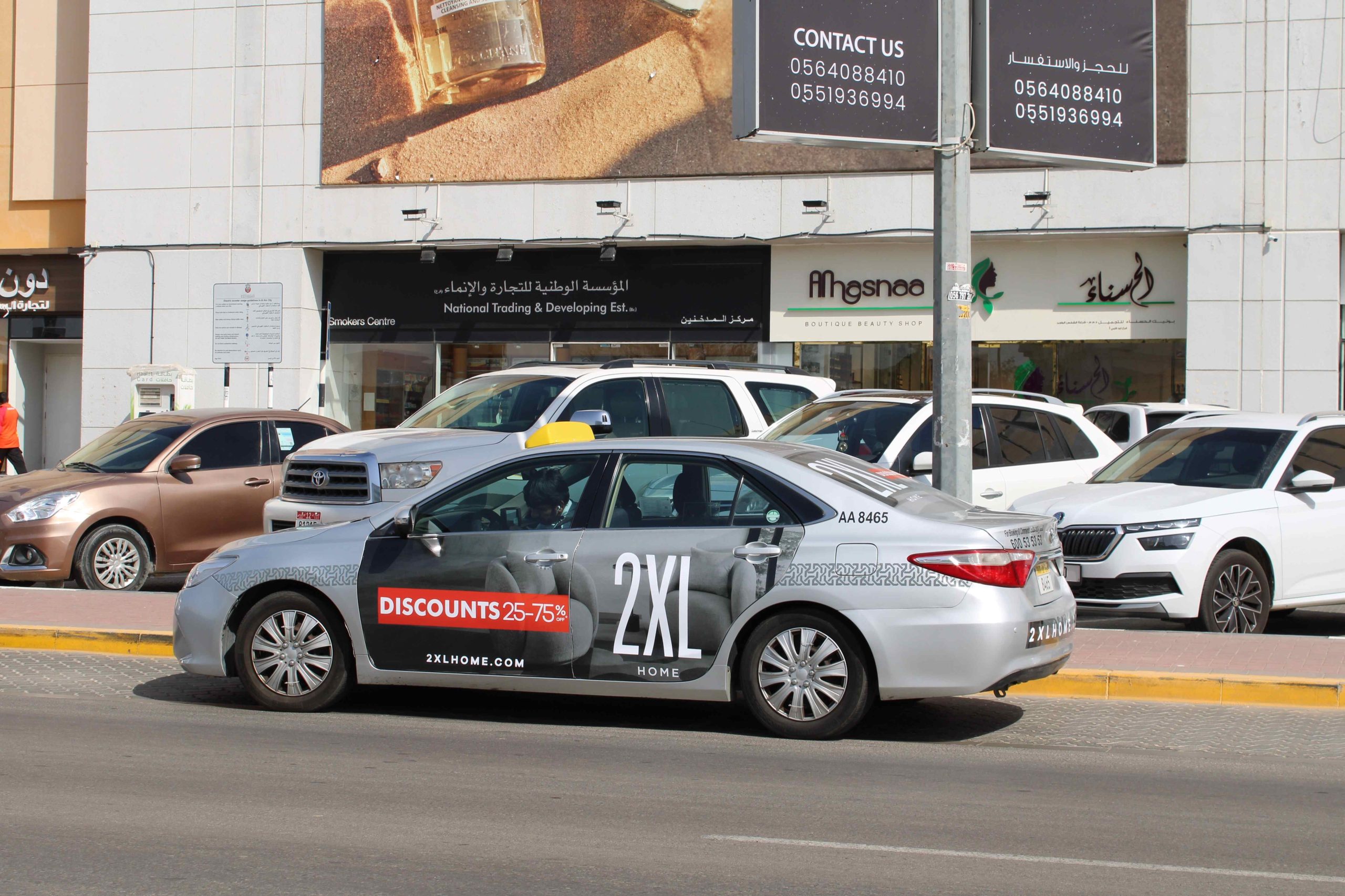 A Vehicle Branding Cost Guide in Dubai for Businesses